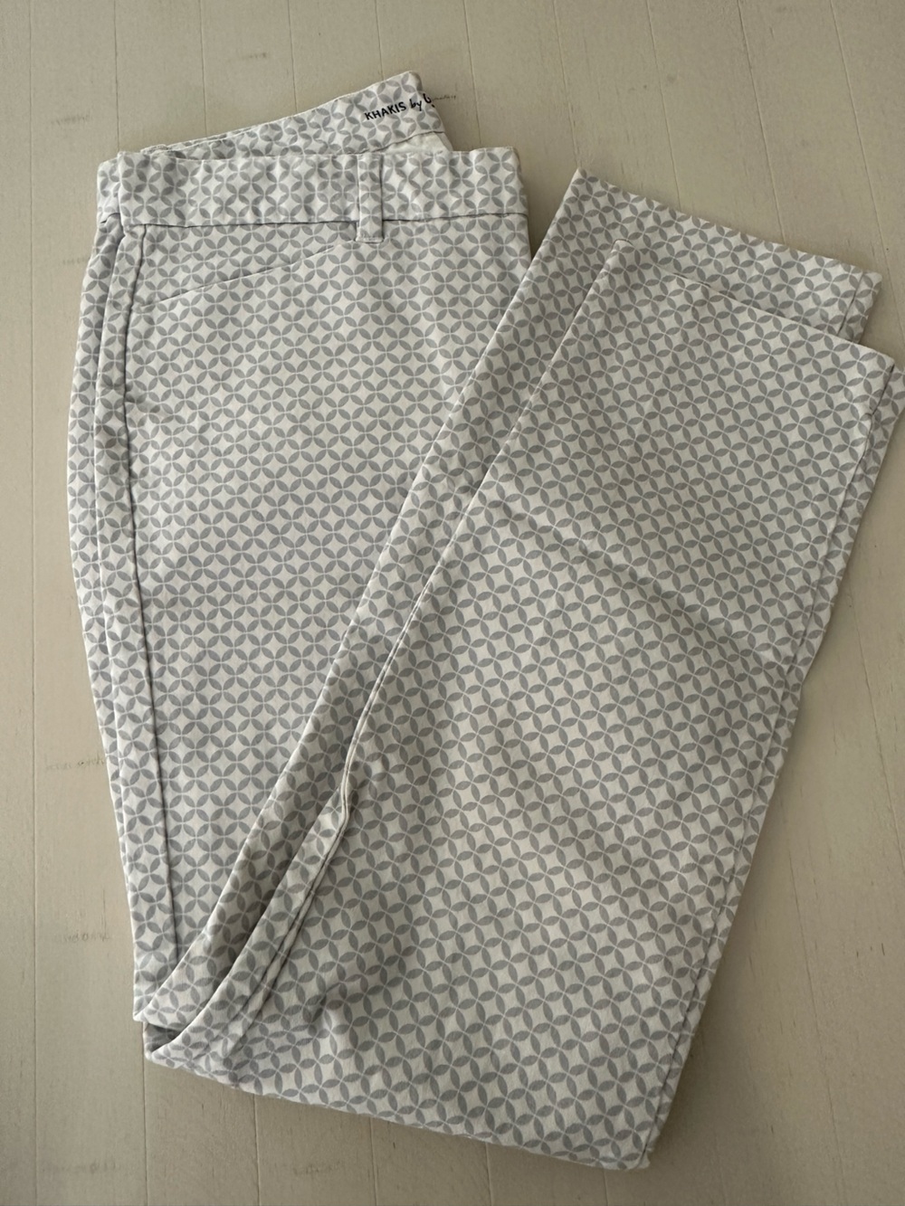 GAP Slim City Khakis in Light Gray and White Interior
